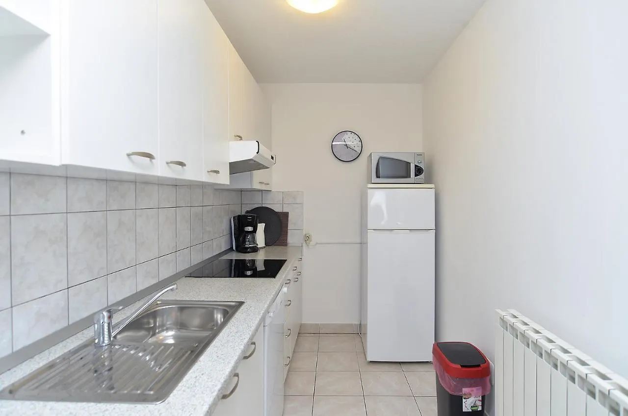 Apartments Drago 589 Croatia