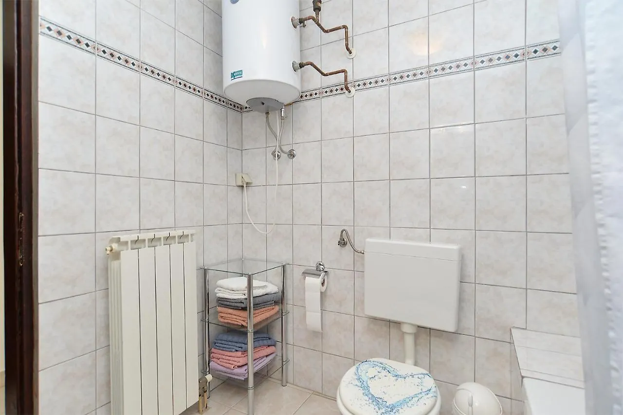 Apartments Drago 589 0*, Fazana Croatia