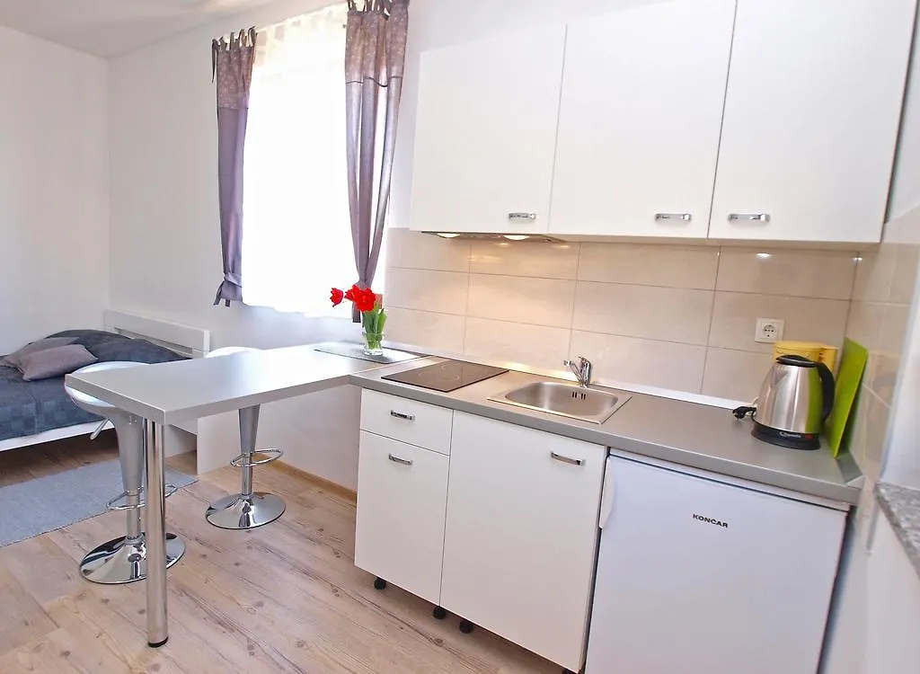 Apartments Drago 589 Croatia