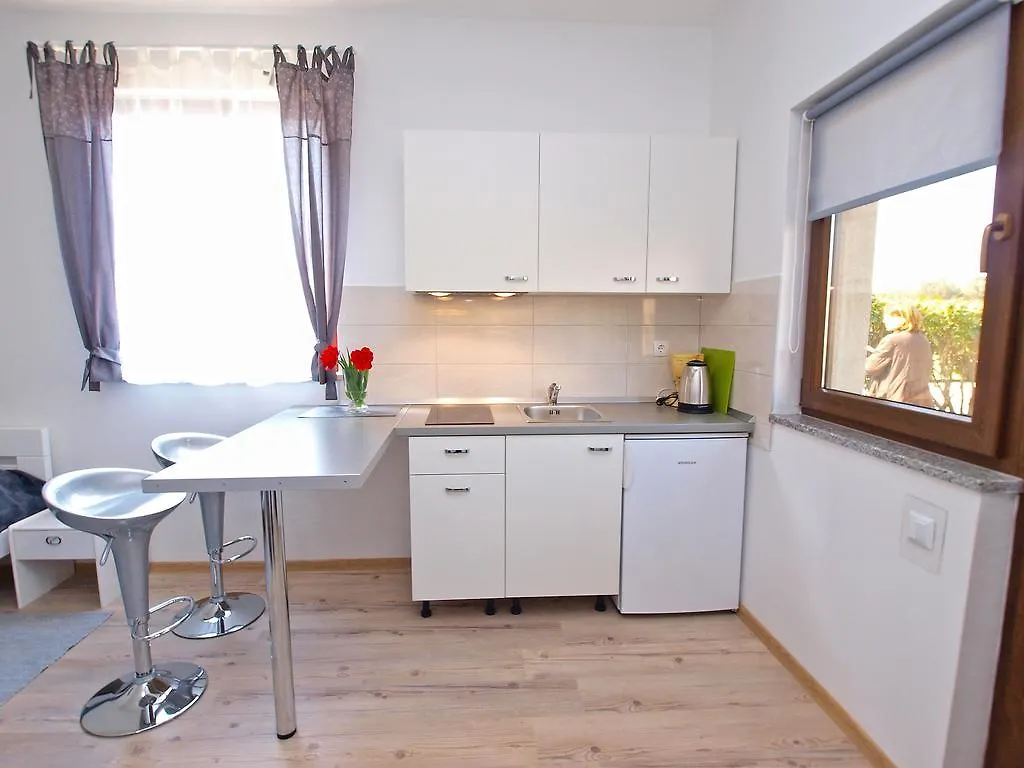 Apartments Drago 589 Fažana Chorvatsko