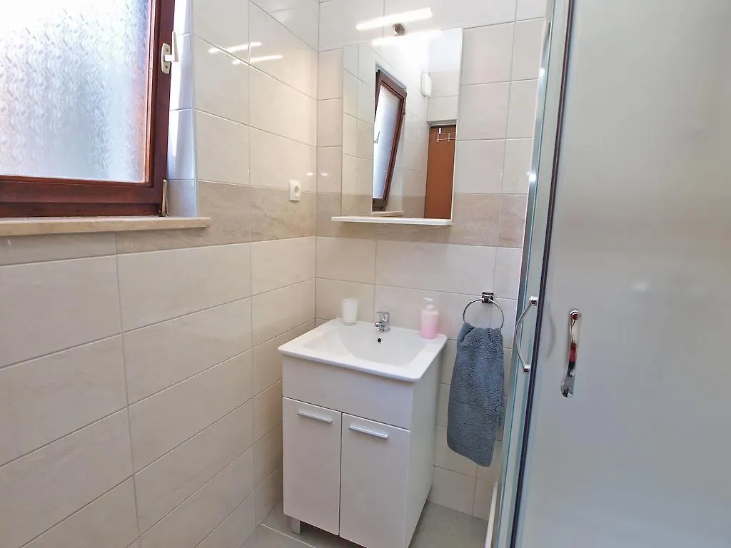 Apartments Drago 589